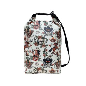 Drybag Cowgirl von Ikuri, wasserdichter Rucksack mit Western-Print, Vorderansicht