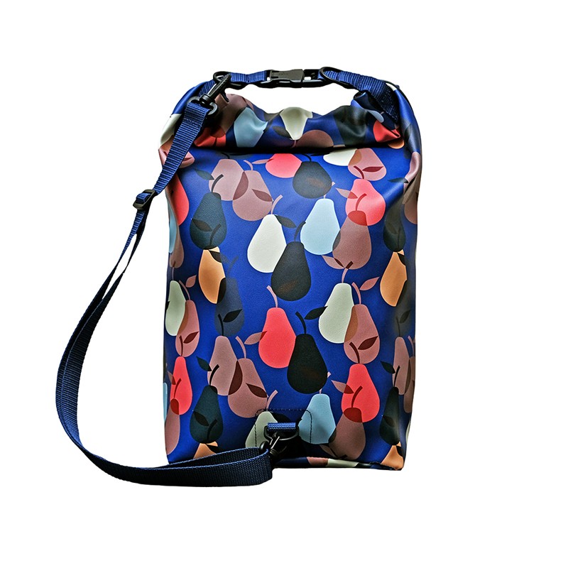 Wasserdichter Rucksack Damen Peras blau mit Rollverschluss und Schultergurt