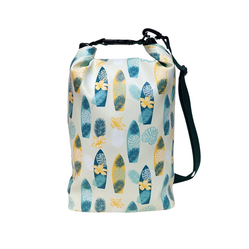 Drybag Surf von Ikuri, wasserdichter Rucksack mit Surfboard-Print, Vorderansicht