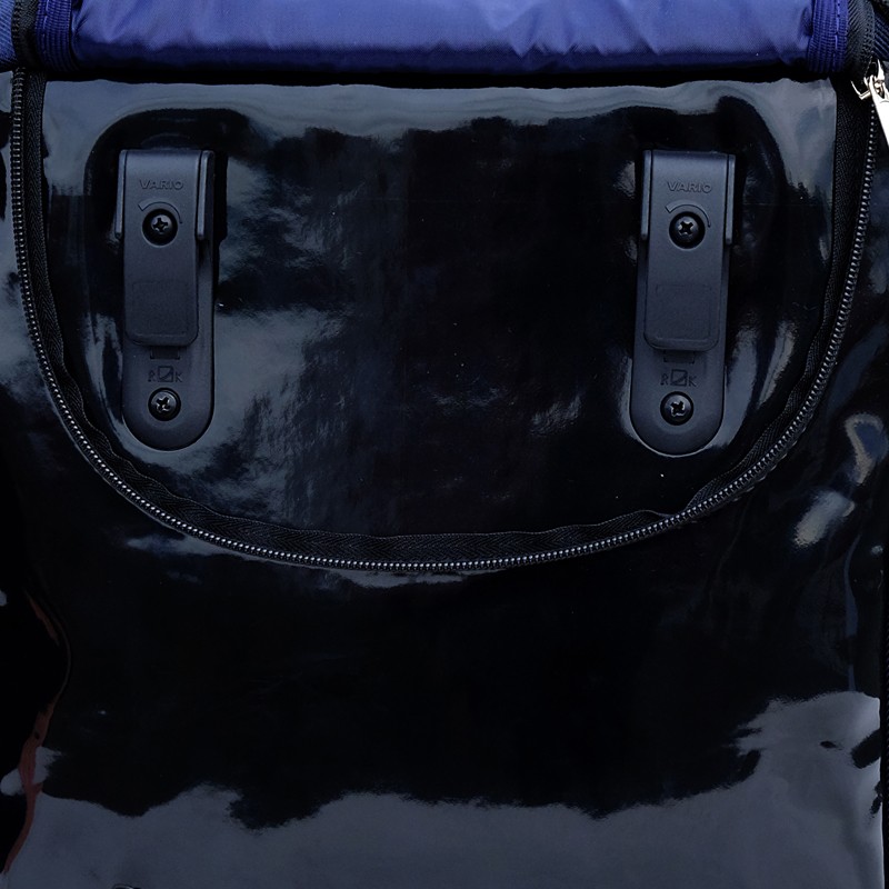 Gepäckträgerhaken der Fahrradtasche Arcoiris, Nahaufnahme