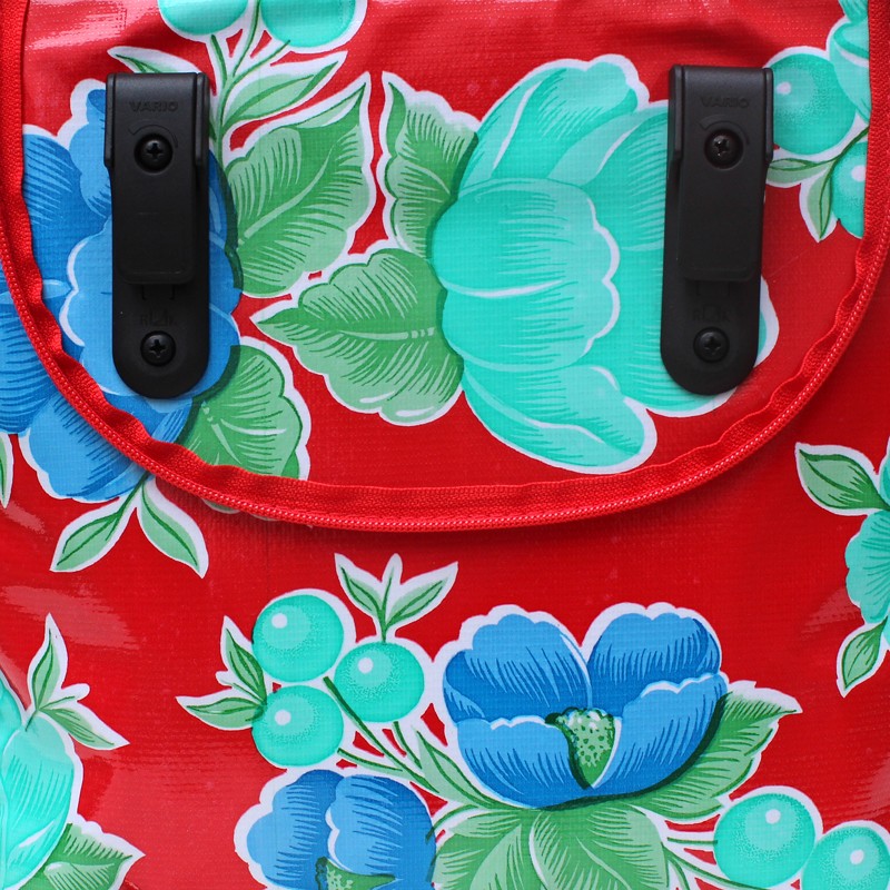 Gepäckträgerhaken der Fahrradtasche Capullo, Nahaufnahme