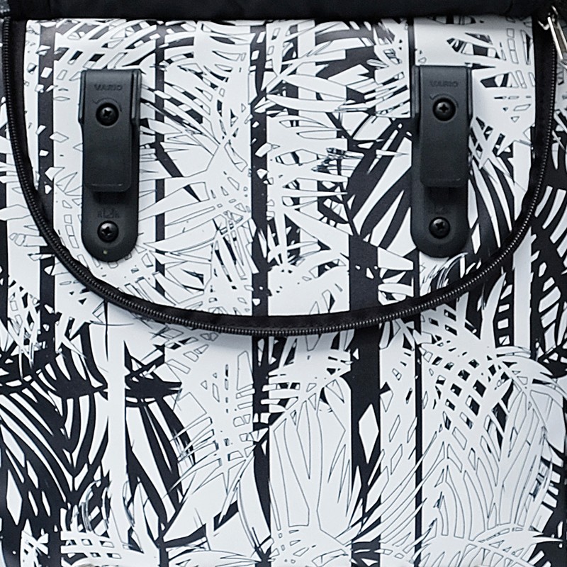 Gepäckträgerhaken der Fahrradtasche Palmeras, Nahaufnahme