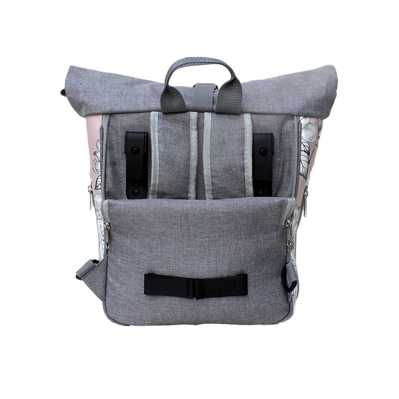 Kleine Fahrradtasche Magnolia, Rückseite mit Befestigung für den Gepäckträger