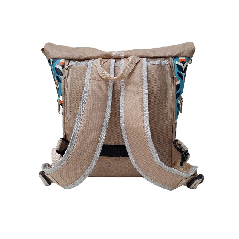 Rückseite des kleinen Rucksacks Scandinavia mit Schultergurten